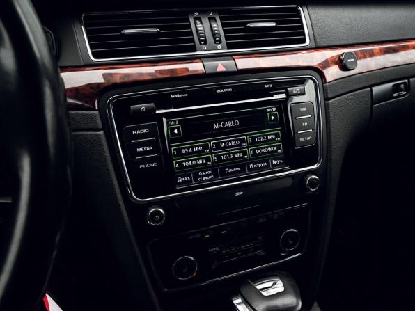 Skoda Superb II с пробегом 2012 года, цена 1 005 000 рублей, 309951 км, лифтбек, Автокод Объявления