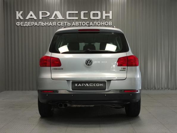 Volkswagen Tiguan I Рестайлинг с пробегом 2012 года, цена 990 000 рублей, 123730 км, внедорожник, Автокод Объявления