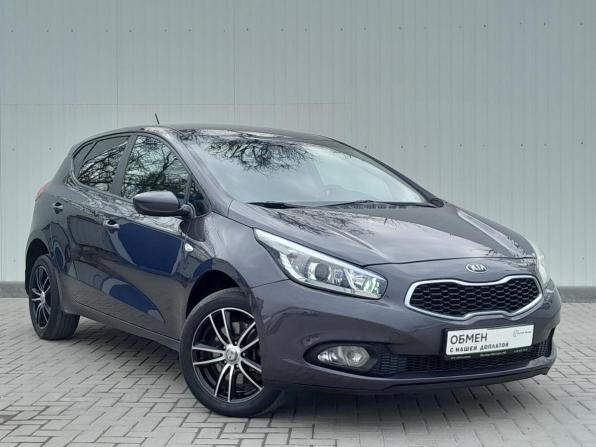 Kia Ceed II с пробегом 2013 года, цена 1 029 000 рублей, 238030 км, хэтчбек, Автокод Объявления