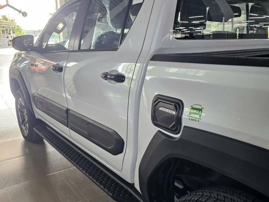 Toyota Hilux IX Самара  - изображение 9