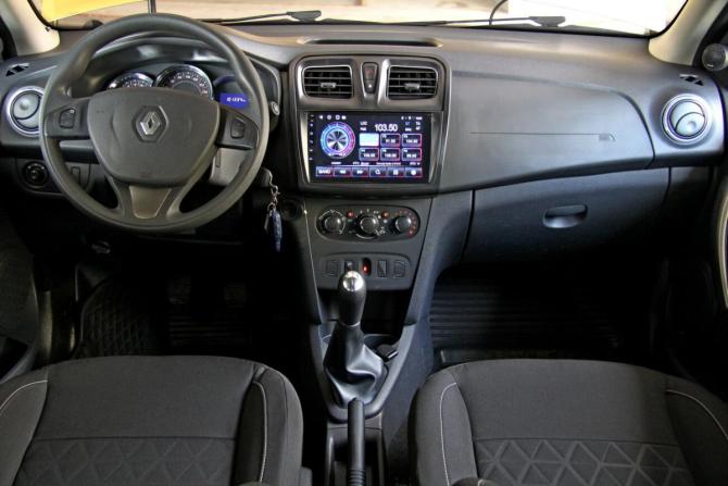 Renault Sandero II с пробегом 2017 года, цена 1 008 900 рублей, 101332 км, хэтчбек, Автокод Объявления