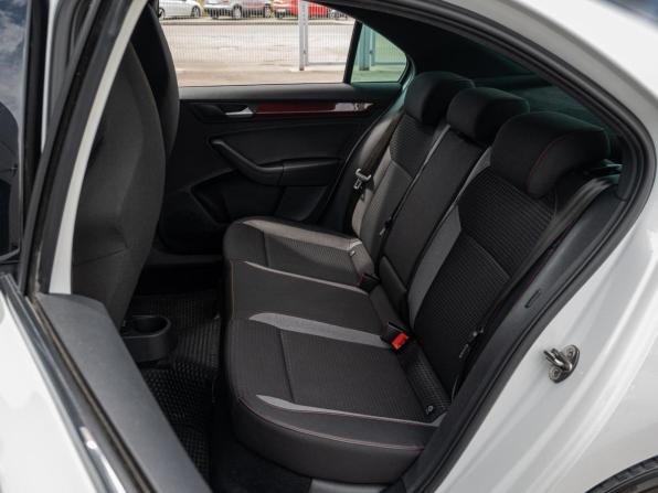 Volkswagen Polo VI с пробегом 2021 года, цена 1 715 000 рублей, 138620 км, лифтбек, Автокод Объявления