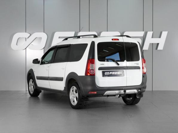 Lada (ВАЗ) Largus I с пробегом 2018 года, цена 959 000 рублей, 105533 км, универсал, Автокод Объявления