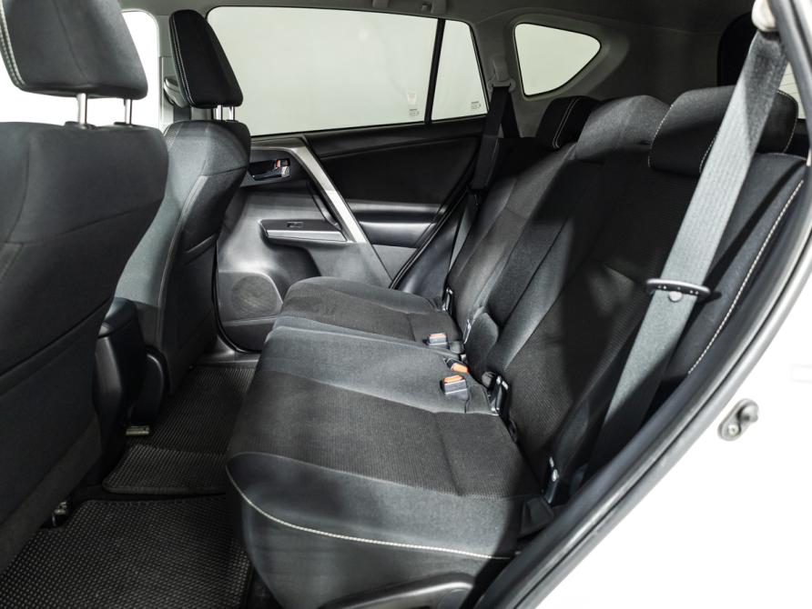 Toyota RAV4 IV (XA40) Рестайлинг Санкт-Петербург  - изображение 10