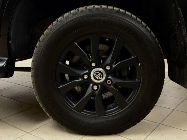 Toyota Land Cruiser 200 Series Рестайлинг 1 с пробегом 2015 года, цена 3 740 000 рублей, 259285 км, внедорожник, Автокод Объявления