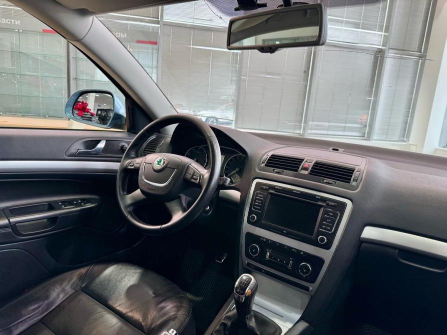 Skoda Octavia II (A5) Рестайлинг Москва  - изображение 17
