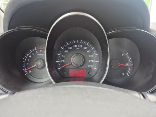 Kia Rio III Рестайлинг с пробегом 2015 года, цена 671 000 рублей, 165921 км, седан, Автокод Объявления
