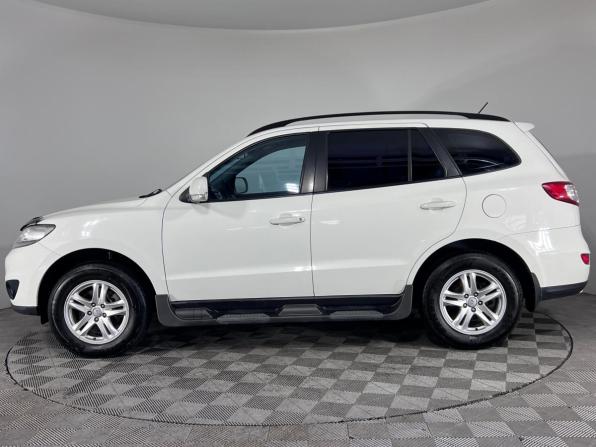 Hyundai Santa Fe II Рестайлинг с пробегом 2011 года, цена 1 069 000 рублей, 303857 км, внедорожник, Автокод Объявления