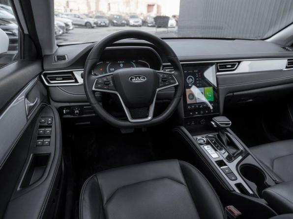 JAC J7 I с пробегом 2023 года, цена 1 410 000 рублей, 8310 км, хэтчбек, Автокод Объявления