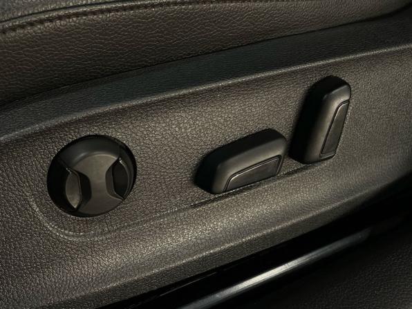 Volkswagen Passat (North America and China) I Рестайлинг с пробегом 2016 года, цена 1 750 000 рублей, 96517 км, седан, Автокод Объявления