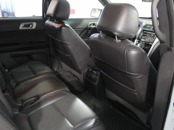 Ford Explorer V с пробегом 2014 года, цена 1 599 000 рублей, 175000 км, внедорожник, Автокод Объявления