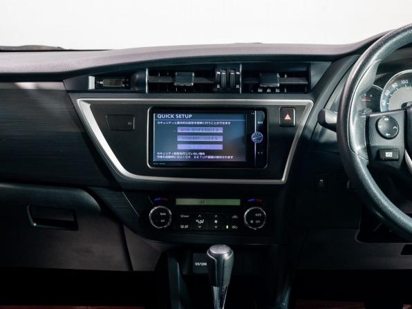 Toyota Auris II с пробегом 2013 года, цена 1 260 000 рублей, 84085 км, хэтчбек, Автокод Объявления