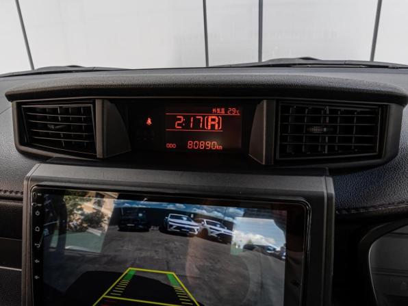Toyota Roomy I Рестайлинг с пробегом 2020 года, цена 1 170 000 рублей, 80890 км, микровэн, Автокод Объявления