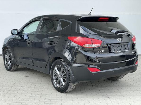 Hyundai ix35 I Рестайлинг с пробегом 2015 года, цена 1 298 000 рублей, 198378 км, внедорожник, Автокод Объявления