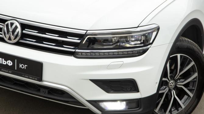 Volkswagen Tiguan II с пробегом 2019 года, цена 2 598 000 рублей, 143500 км, внедорожник, Автокод Объявления