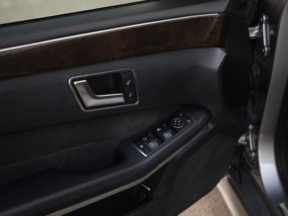 Mercedes-Benz E-Класс IV (W212 S212 C207) Рестайлинг с пробегом 2014 года, цена 1 750 000 рублей, 164060 км, седан, Автокод Объявления