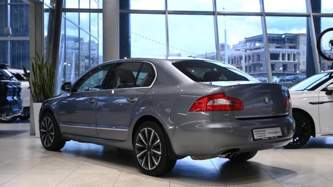 Skoda Superb II с пробегом 2011 года, цена 845 000 рублей, 219000 км, лифтбек, Автокод Объявления
