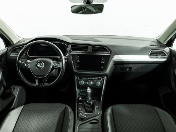 Volkswagen Tiguan II с пробегом 2017 года, цена 2 249 700 рублей, 166604 км, внедорожник, Автокод Объявления