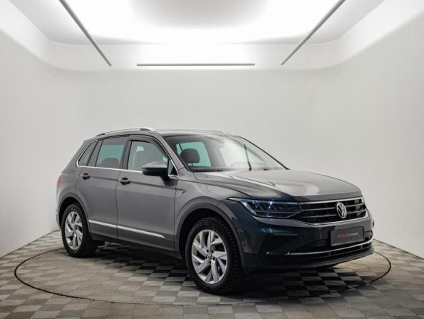 Volkswagen Tiguan II Рестайлинг с пробегом 2021 года, цена 3 601 000 рублей, 65000 км, внедорожник, Автокод Объявления