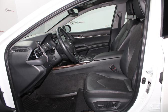 Toyota Camry VIII (XV70) с пробегом 2020 года, цена 3 500 000 рублей, 27600 км, седан, Автокод Объявления