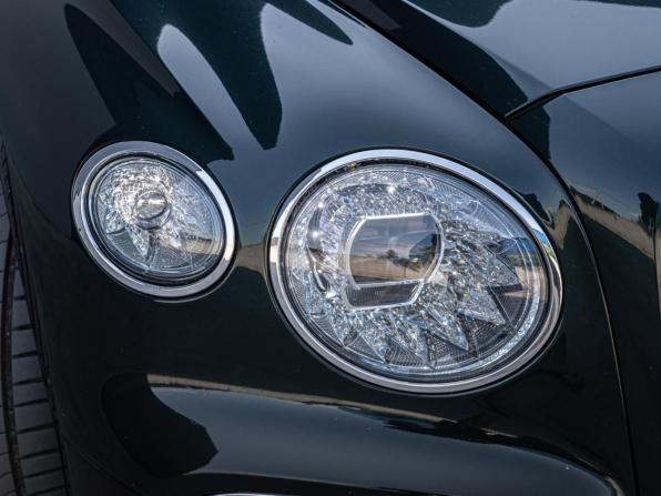 Bentley Flying Spur III с пробегом 2021 года, цена 17 550 000 рублей, 60522 км, седан, Автокод Объявления