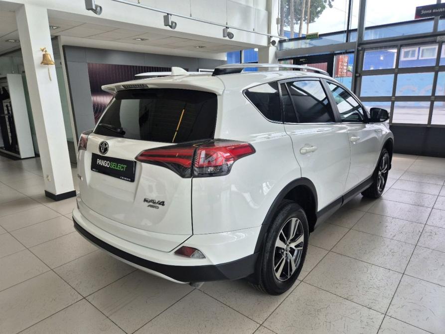 Toyota RAV4 IV (XA40) Рестайлинг Екатеринбург  - изображение 4