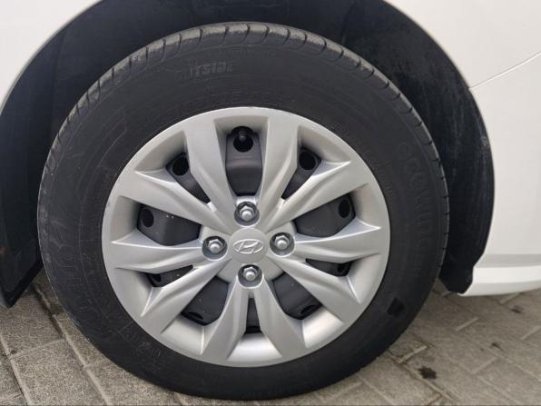 Hyundai Solaris II Рестайлинг с пробегом 2021 года, цена 1 545 000 рублей, 84418 км, седан, Автокод Объявления