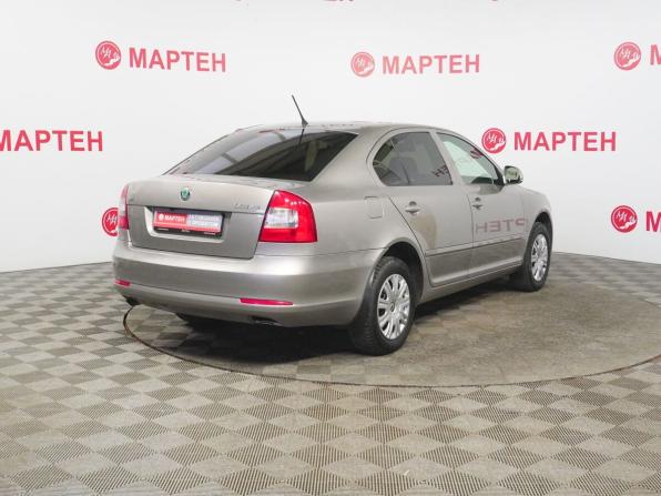 Skoda Octavia II (A5) Рестайлинг с пробегом 2013 года, цена 885 000 рублей, 188551 км, лифтбек, Автокод Объявления