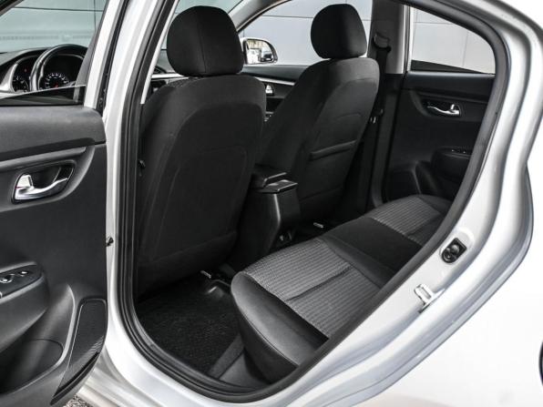 Kia Rio IV Рестайлинг с пробегом 2021 года, цена 1 569 000 рублей, 120073 км, седан, Автокод Объявления