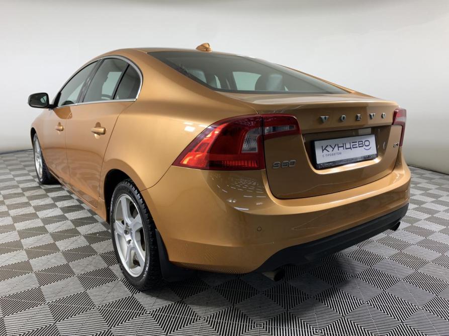 Volvo S60 II Москва  - изображение 7