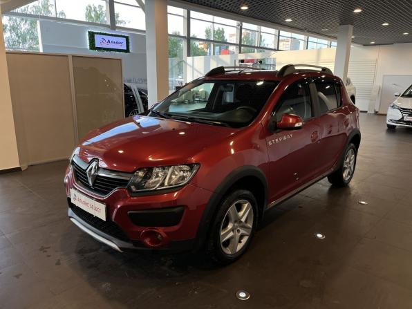 Renault Sandero II с пробегом 2017 года, цена 1 300 000 рублей, 58055 км, хэтчбек, Автокод Объявления