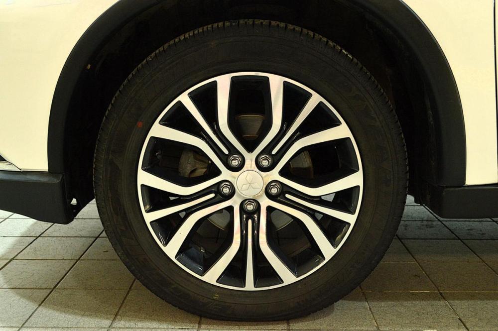 Mitsubishi Outlander III Рестайлинг 2 Сургут  - изображение 9