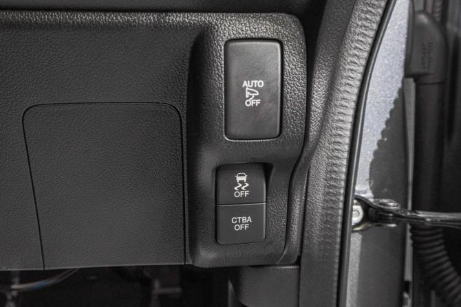 Honda N-BOX Slash I с пробегом 2015 года, цена 1 199 000 рублей, 98000 км, хэтчбек, Автокод Объявления