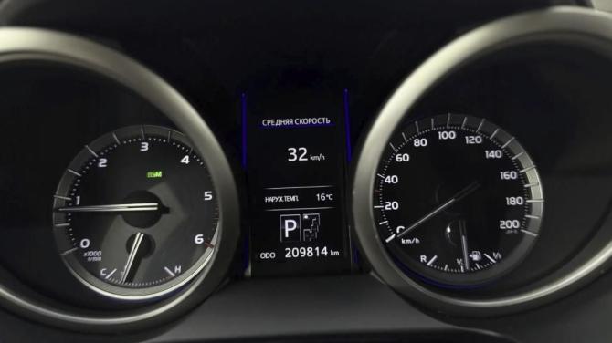 Toyota Land Cruiser Prado 150 Series Рестайлинг 1 с пробегом 2015 года, цена 3 400 000 рублей, 209813 км, внедорожник, Автокод Объявления