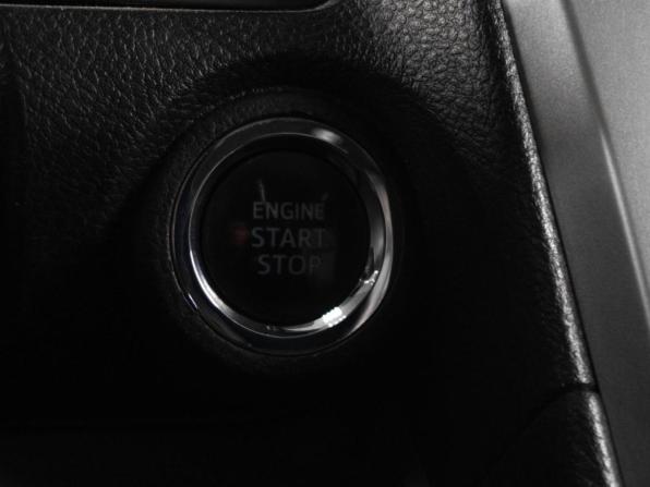 Toyota Camry VII (XV50) Рестайлинг с пробегом 2014 года, цена 2 249 000 рублей, 159105 км, седан, Автокод Объявления
