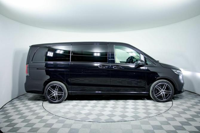 Новый Mercedes-Benz V-Класс III (W447) Рестайлинг 2 2026 года, цена 15 109 600 рублей, минивэн, Автокод Объявления