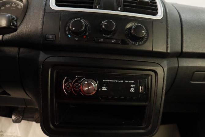 Skoda Fabia II с пробегом 2009 года, цена 469 000 рублей, 200000 км, хэтчбек, Автокод Объявления