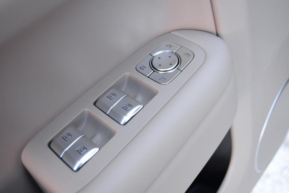 Li Auto (Lixiang) L6 Иркутск  - изображение 18
