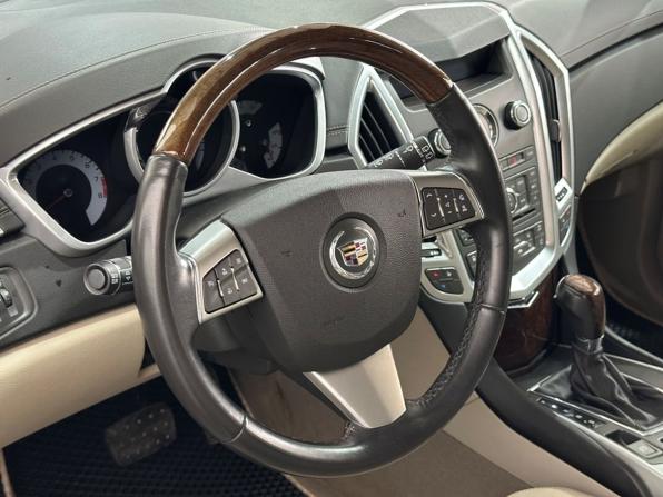 Cadillac SRX II с пробегом 2010 года, цена 1 055 000 рублей, 123771 км, внедорожник, Автокод Объявления
