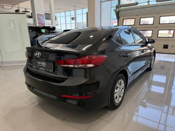 Hyundai Elantra VI (AD) с пробегом 2016 года, цена 1 240 000 рублей, 104000 км, седан, Автокод Объявления