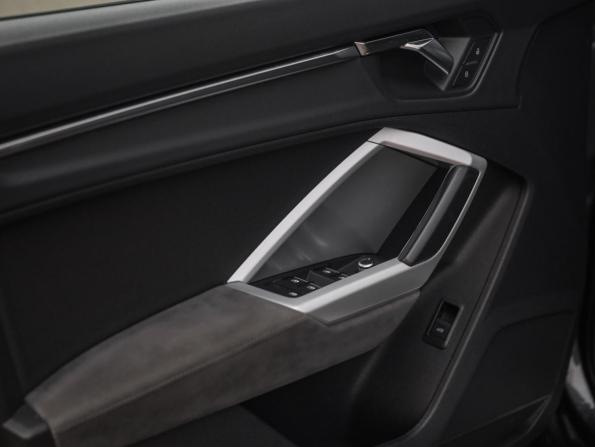 Audi Q3 Sportback II (F3) с пробегом 2020 года, цена 3 990 000 рублей, 114307 км, внедорожник, Автокод Объявления