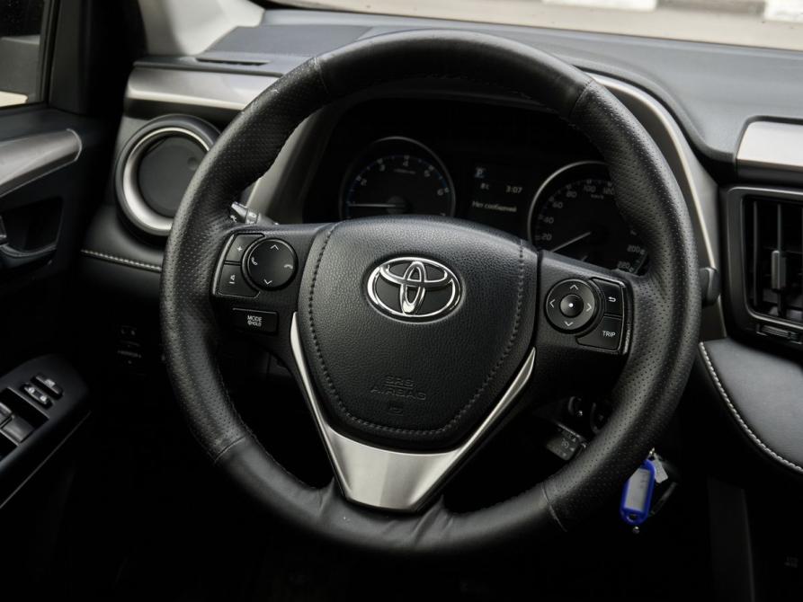 Toyota RAV4 IV (XA40) Рестайлинг Казань  - изображение 14