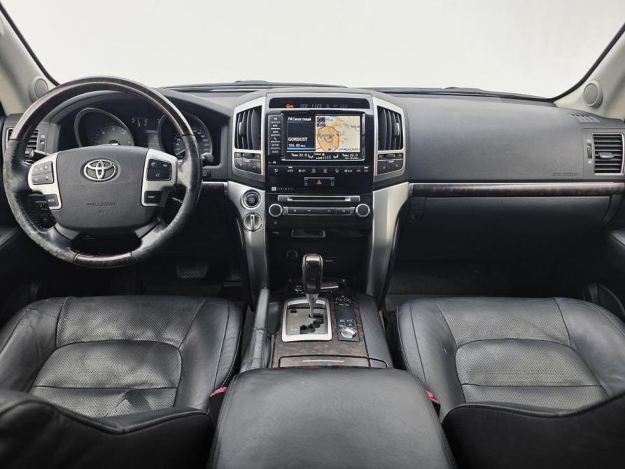 Toyota Land Cruiser 200 Series Рестайлинг 1 Москва  - изображение 12