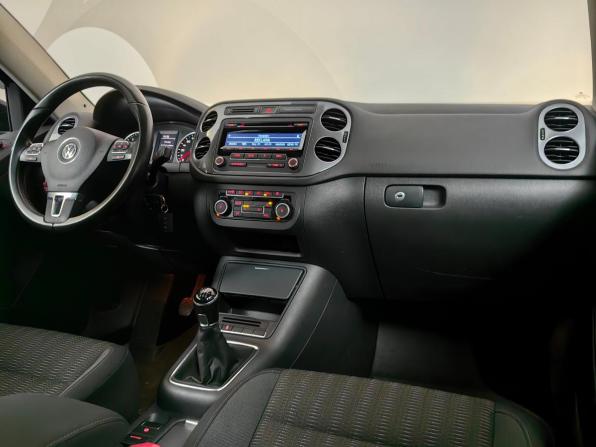 Volkswagen Tiguan I Рестайлинг с пробегом 2011 года, цена 1 144 000 рублей, 76801 км, внедорожник, Автокод Объявления