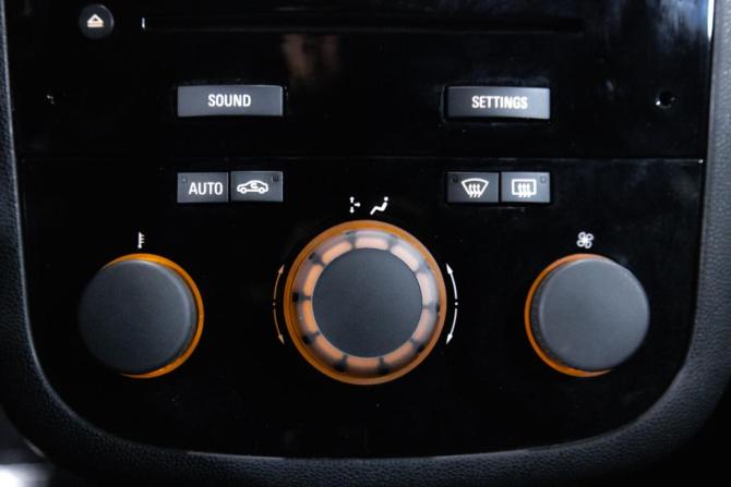 Opel Corsa D Рестайлинг II с пробегом 2011 года, цена 650 000 рублей, 145685 км, хэтчбек, Автокод Объявления