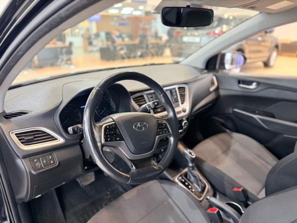 Hyundai Solaris II с пробегом 2019 года, цена 1 189 000 рублей, 109200 км, седан, Автокод Объявления