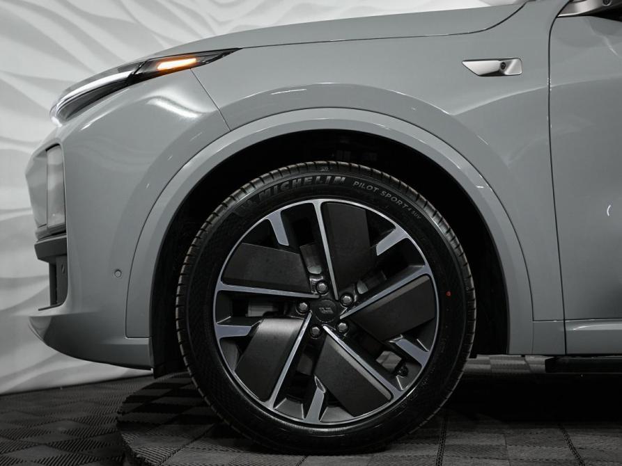 Li Auto (Lixiang) L9 I Рестайлинг Москва  - изображение 7