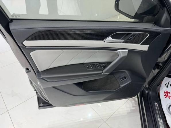 Volkswagen Tayron I Рестайлинг с пробегом 2023 года, цена 2 710 000 рублей, 30000 км, внедорожник, Автокод Объявления