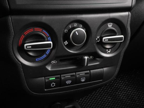 Lada (ВАЗ) Granta I Рестайлинг с пробегом 2024 года, цена 899 000 рублей, 34463 км, седан, Автокод Объявления