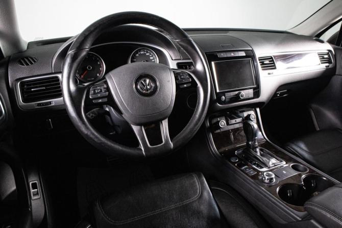 Volkswagen Touareg II с пробегом 2011 года, цена 2 199 000 рублей, 226270 км, внедорожник, Автокод Объявления